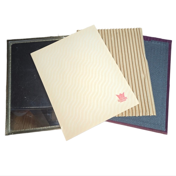 Heirloom VTG Stand or Hang Velvet Backed Brass 8"X10" Photo Frame 10.125"X8.125" - Picture 11 of 11